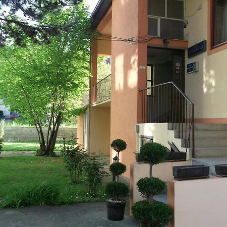 Vila Silia Скопие Екстериор снимка